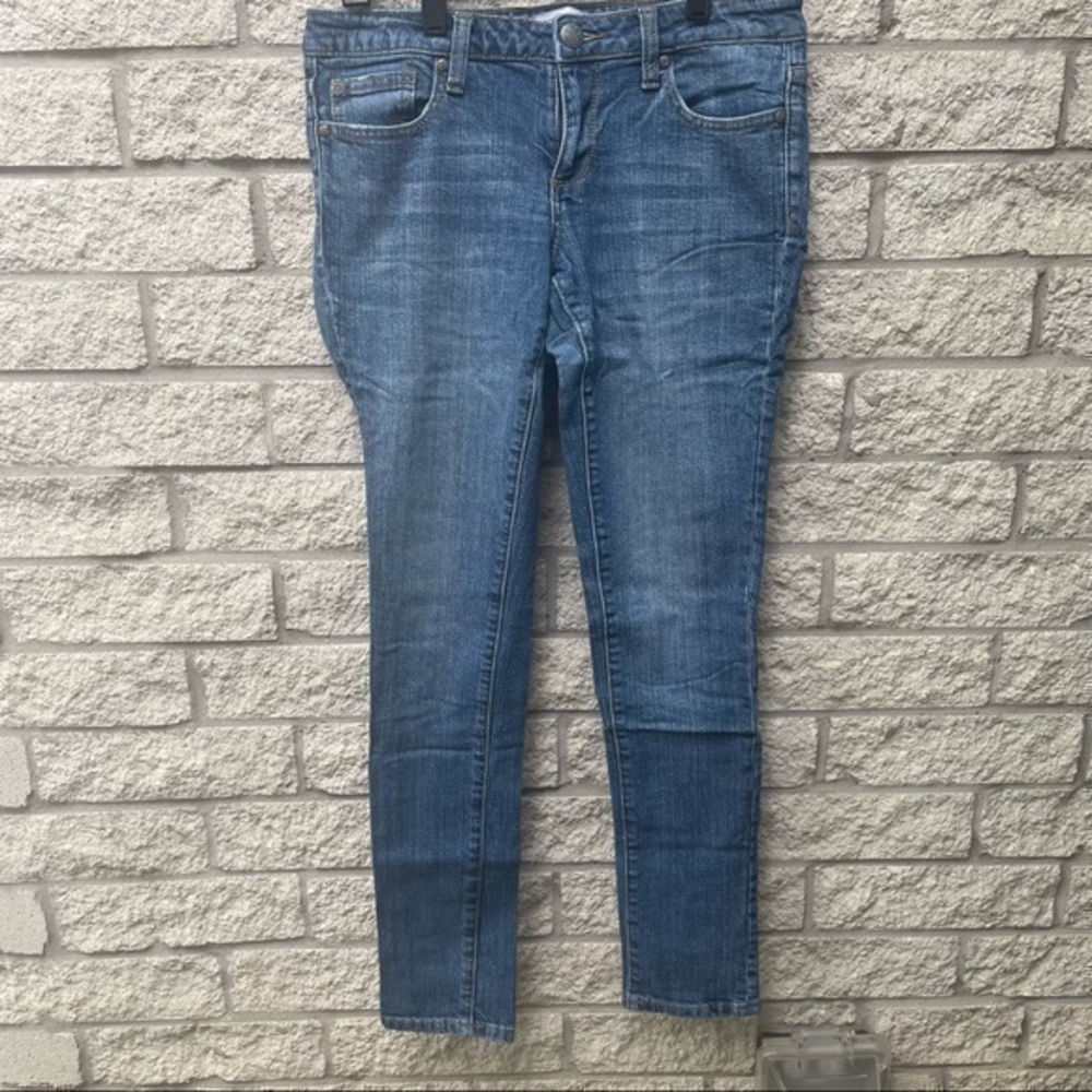 Vigoss Jeans size 28   BBB1